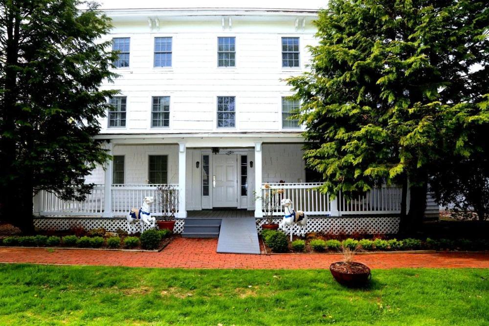 Harpoon House Bed and Breakfast Southampton Εξωτερικό φωτογραφία