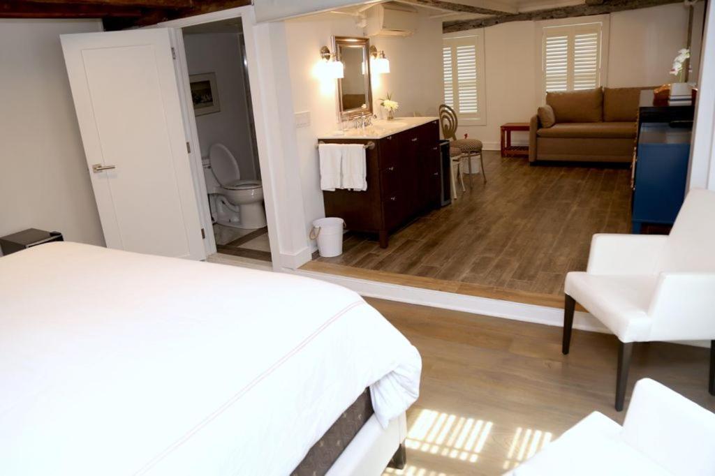 Harpoon House Bed and Breakfast Southampton Εξωτερικό φωτογραφία